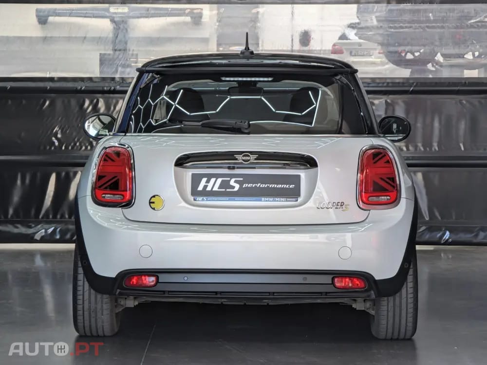 MINI Cooper Cooper SE