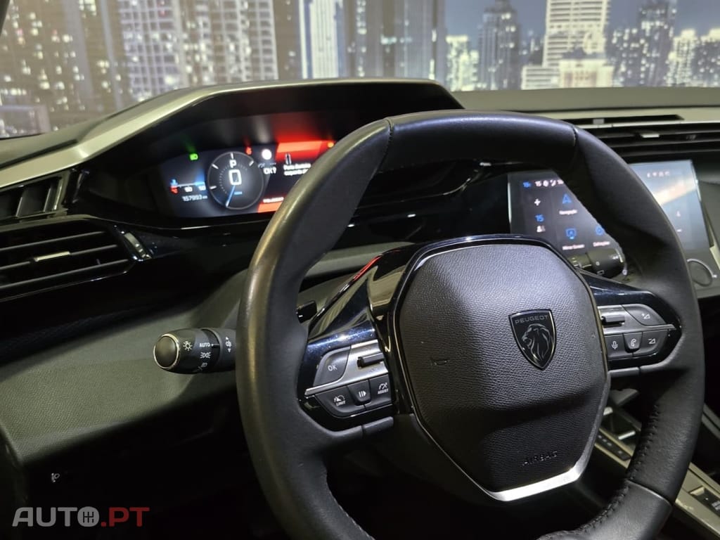 Peugeot 308 1.5 BlueHDi Active Pack EAT8