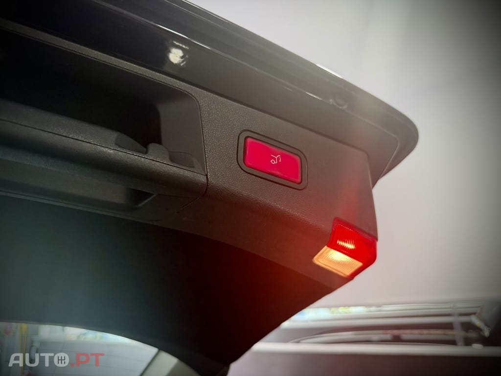 Mercedes-Benz E 250 CDi Executive BlueEfficiency