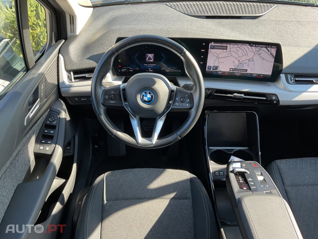 BMW 225 e xDrive
