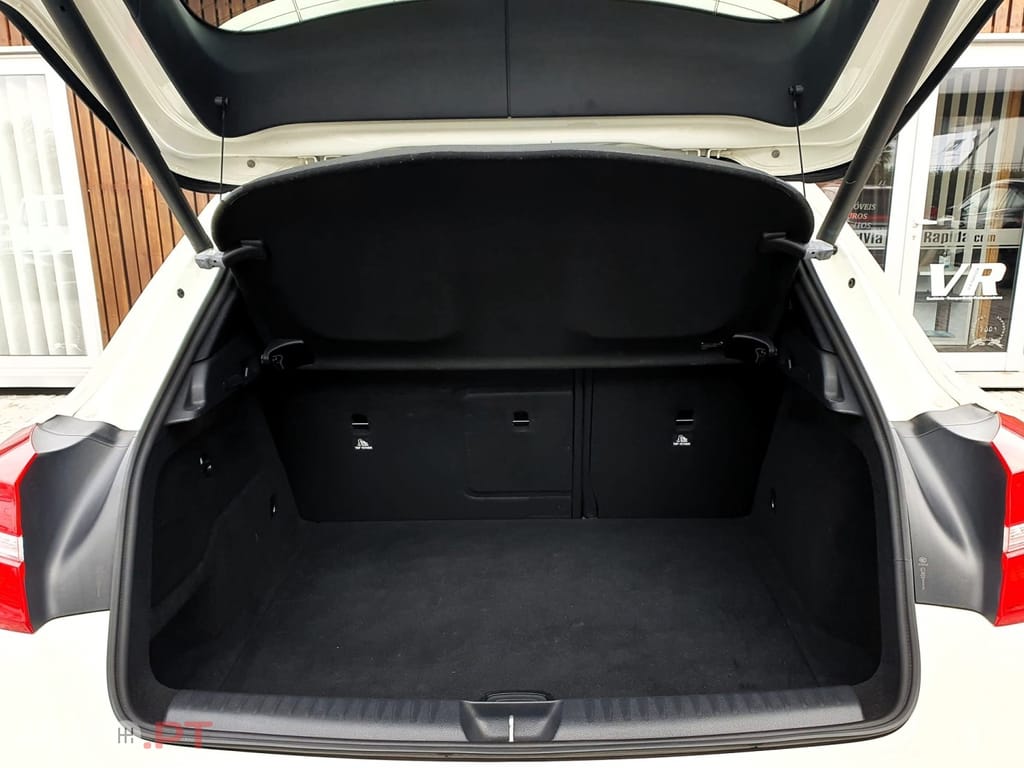 Mercedes-Benz GLA 220 CDI 4Matic 7G-DCT Urban