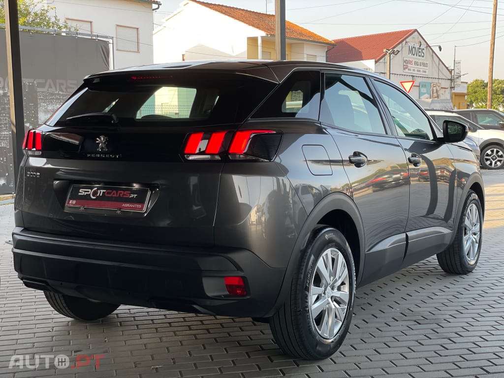 Peugeot 3008 1.2 PureTech Active