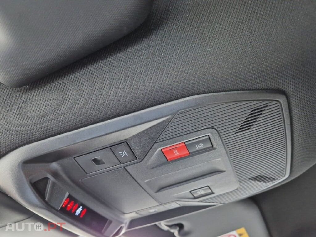 Peugeot 408 GT EAT8