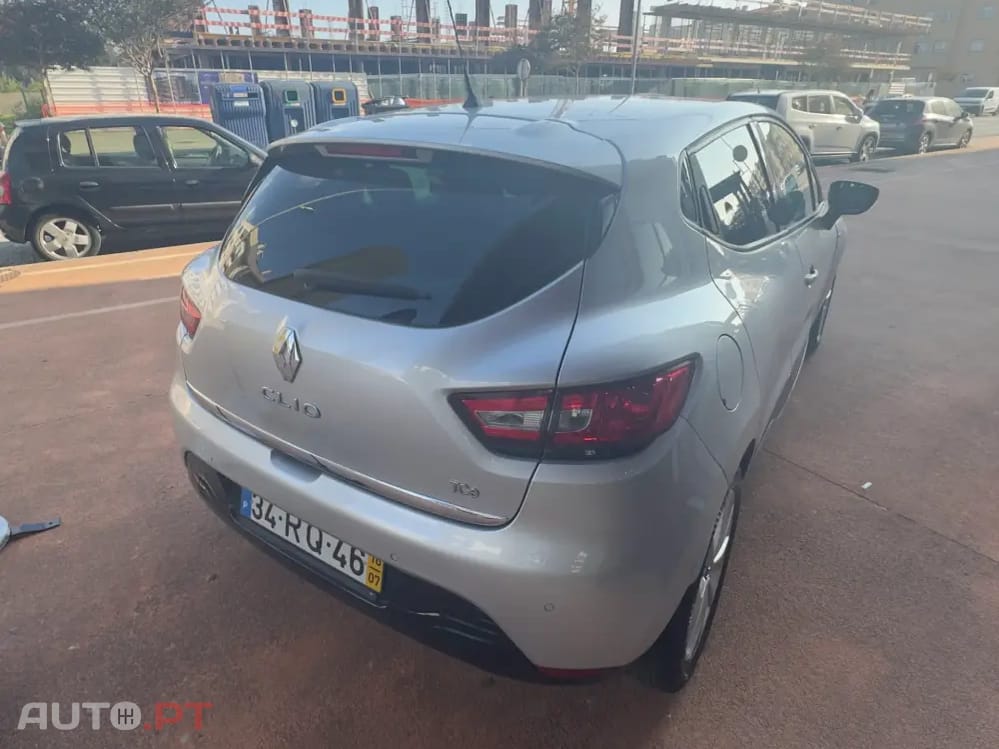 Renault Clio 0.9 TCE Limited