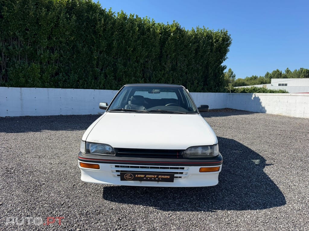 Toyota Corolla 1.3 Gold Line
