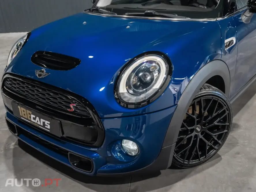 MINI Cooper Cooper S