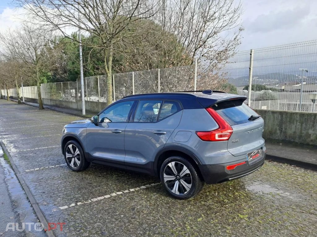 Volvo XC40 Recharge Plus