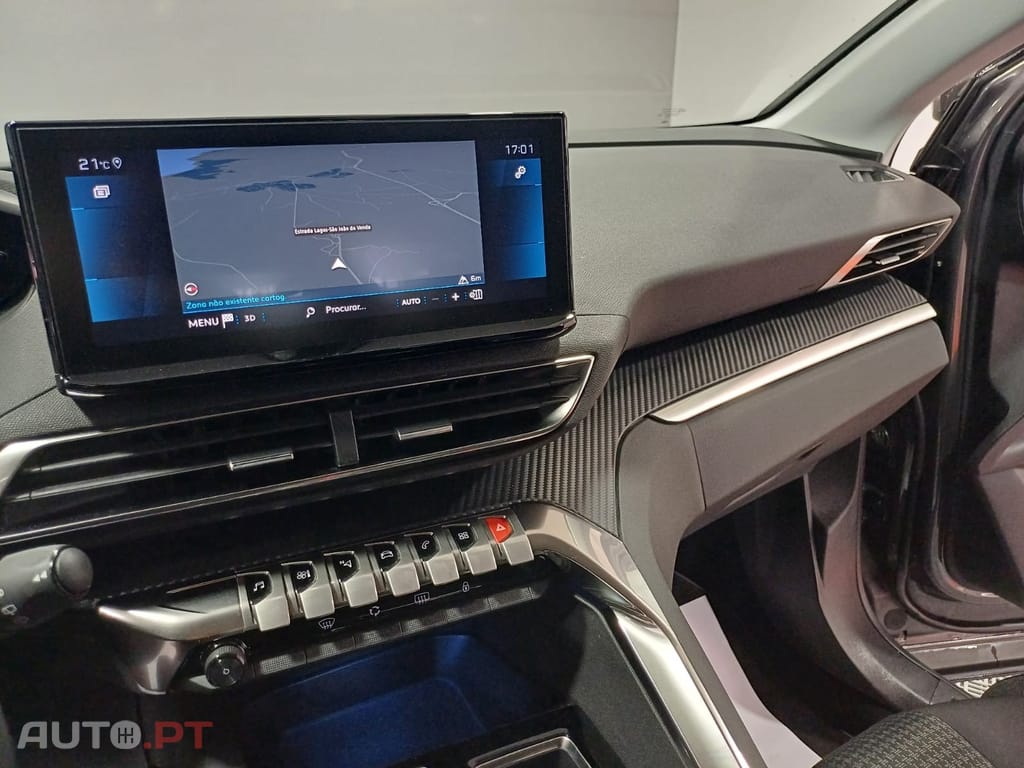 Peugeot 3008 1.5 BlueHDi Allure EAT8
