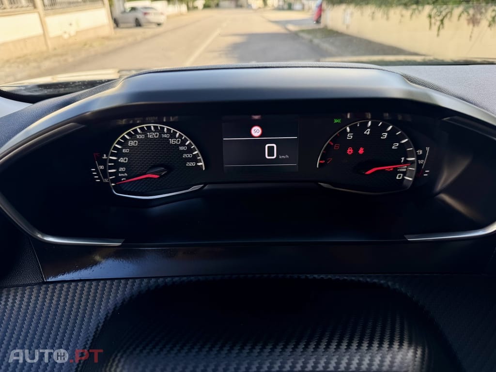 Peugeot 2008 1.5 BlueHDi Active Pack