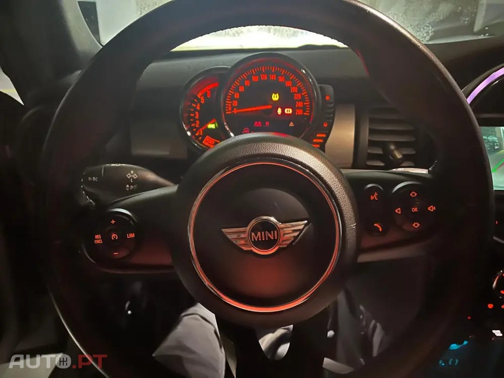MINI Cabrio Cooper D