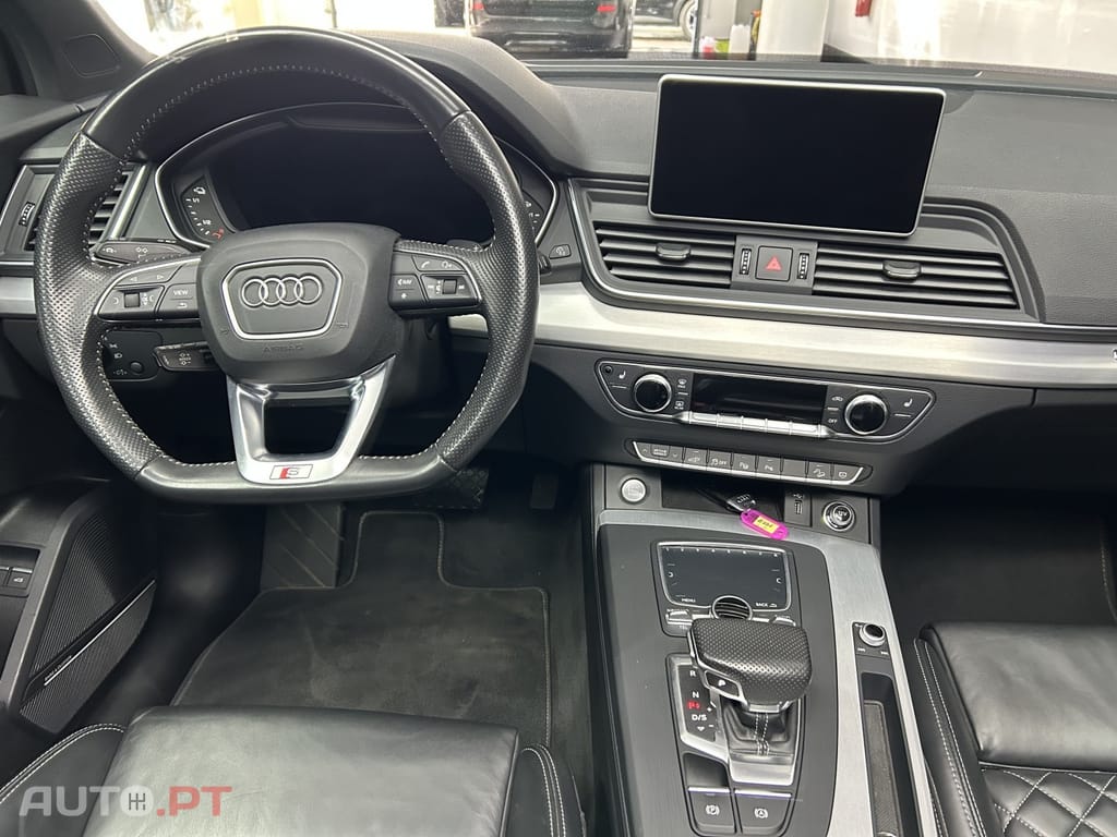 Audi Q5 55 TFSIe Plug-In Hybrid S-Line Quattro Aut.