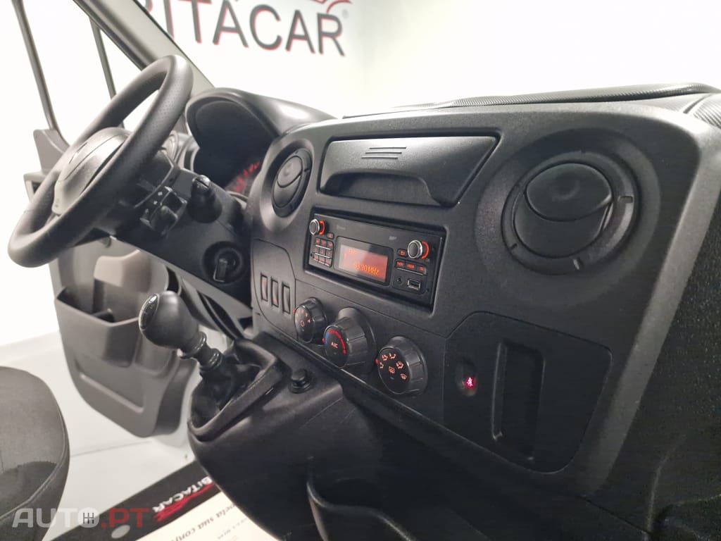 Renault Master 2.3 dCi L2H2 3.3T 130CV IVA DEDUTIVEL
