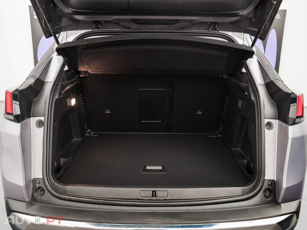 Peugeot 3008 1.5 BlueHDi Style