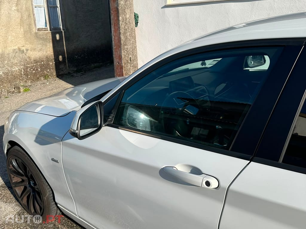 BMW 116 116d Sport Line (F20 LCI)