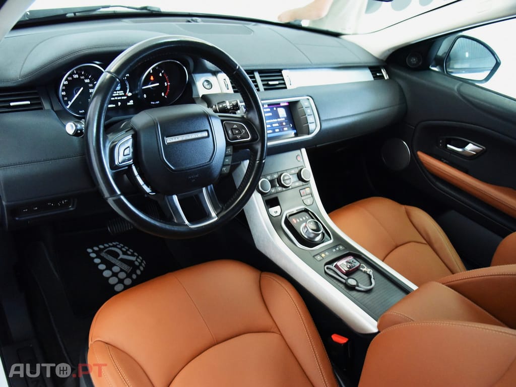 Land Rover Evoque 2.0 TD4 SE Dynamic Auto — fotografia 16