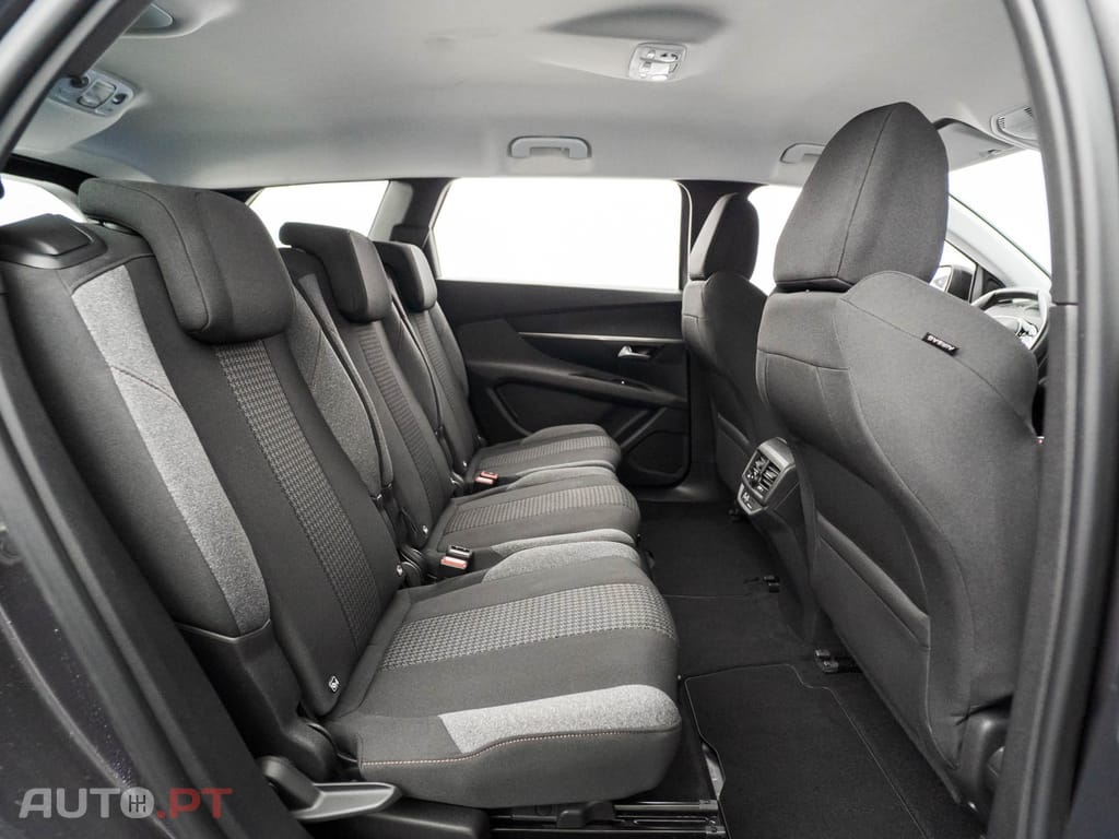 Peugeot 5008 1.5 BlueHDi Active Pack