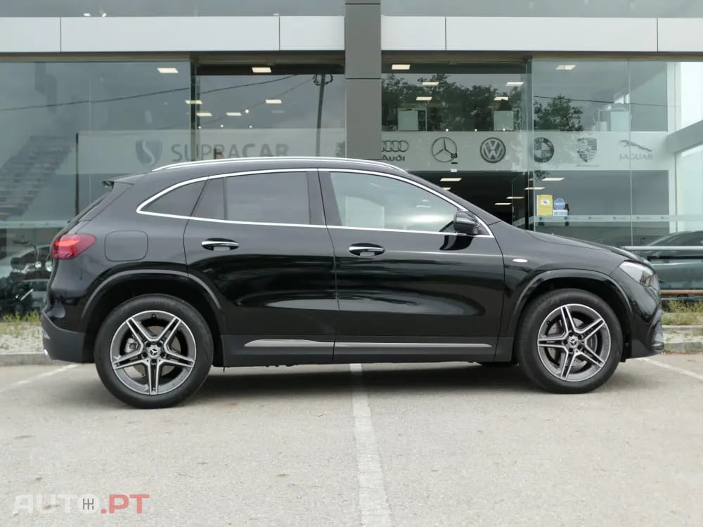 Mercedes-Benz GLA 250 e AMG Line