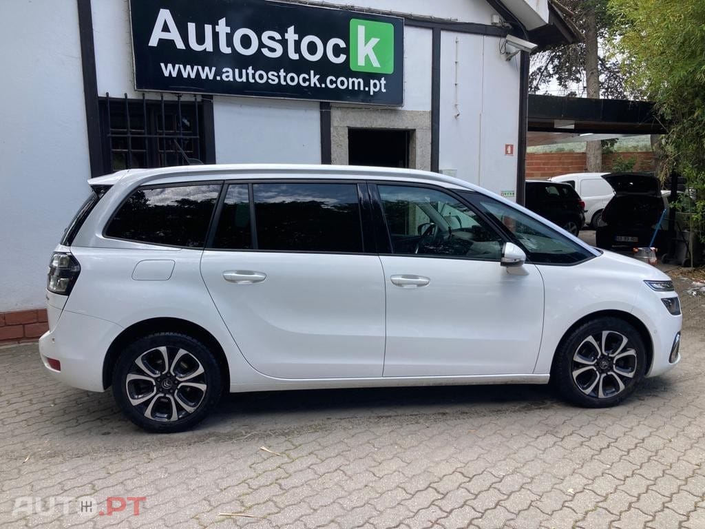 Citroen Grand C4 SpaceTourer PureTech 130 Stop&Start EAT6 SHINE