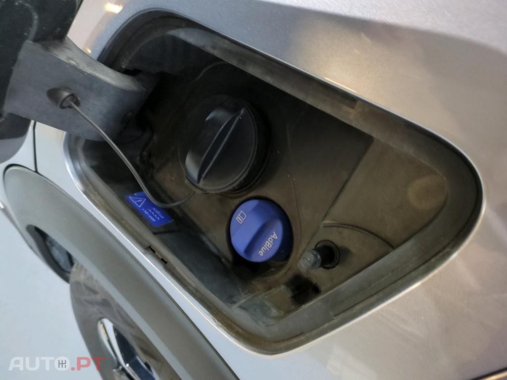 Peugeot 2008 1.5 BlueHDi GT