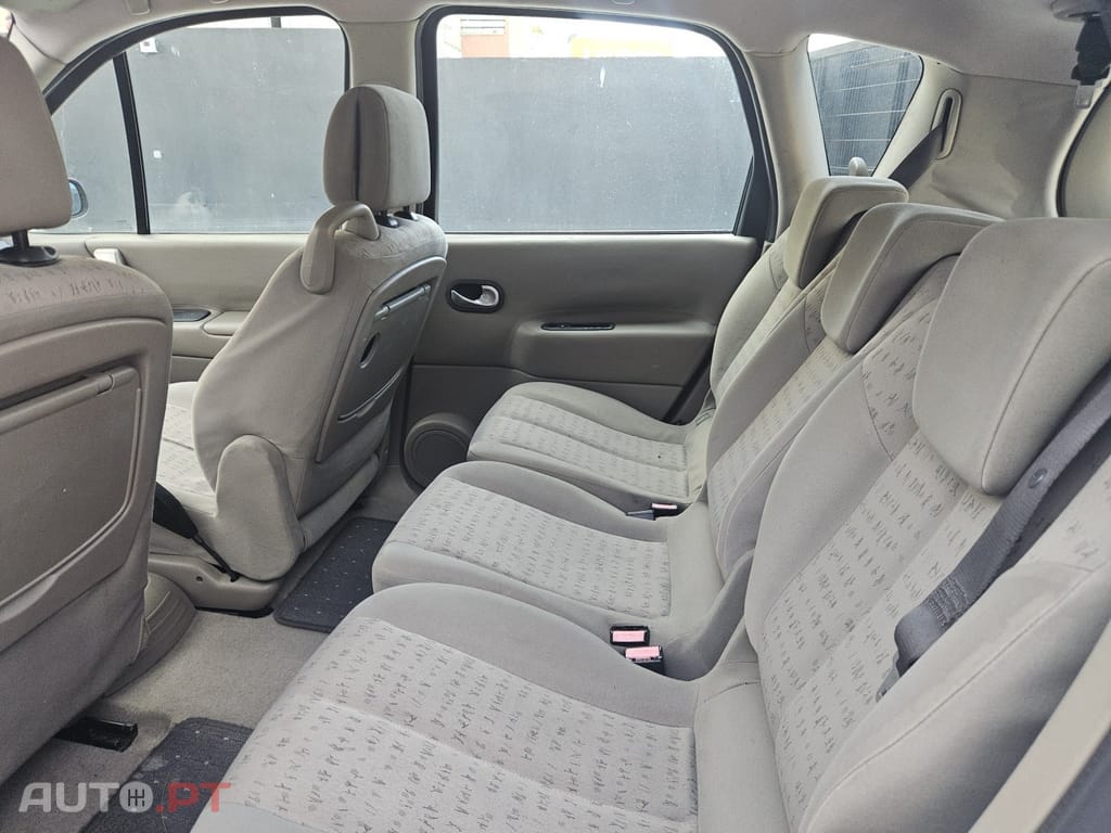 Renault Scénic 1.5 dCi Confort