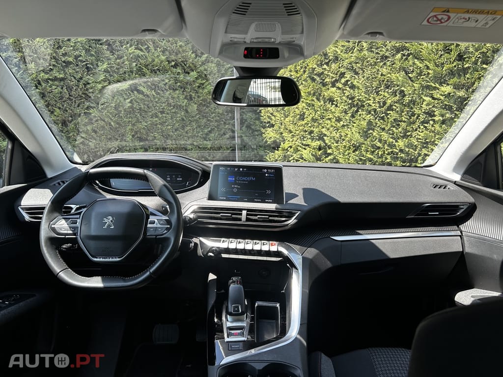 Peugeot 3008 PureTech 130 Stop & Start GPF EAT8 Active