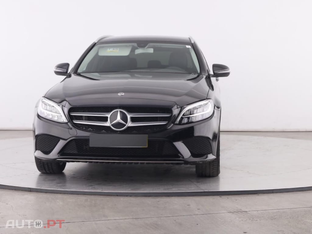 Mercedes-Benz C 300 e Avantgarde