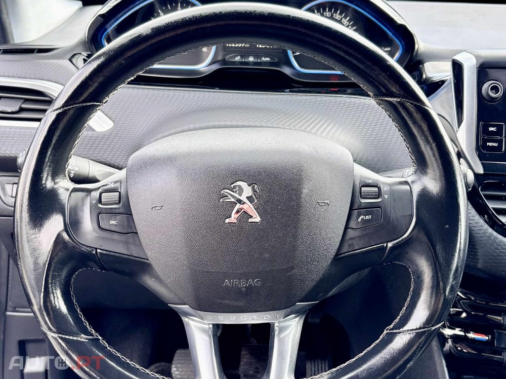 Peugeot 2008 1.5 BlueHDi Style