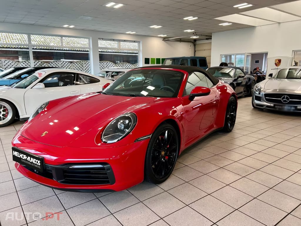 Porsche 911 Carrera 4 S