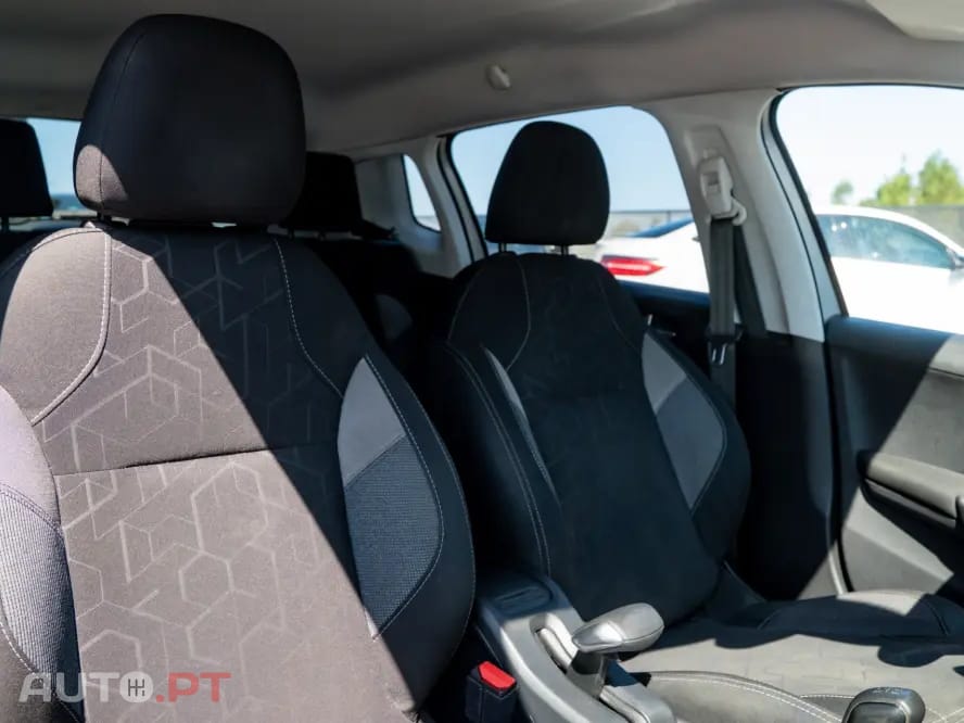Peugeot 2008 1.6 BlueHDi Access