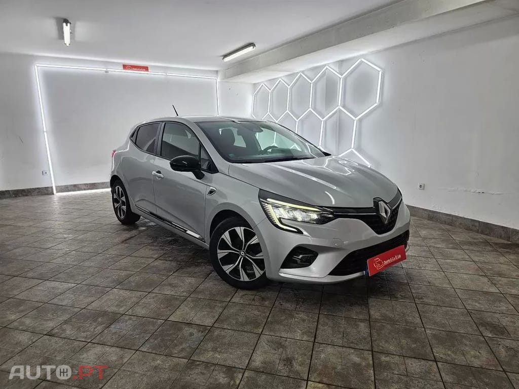 Renault Clio 1.0 TCe Limited Bi-Fuel