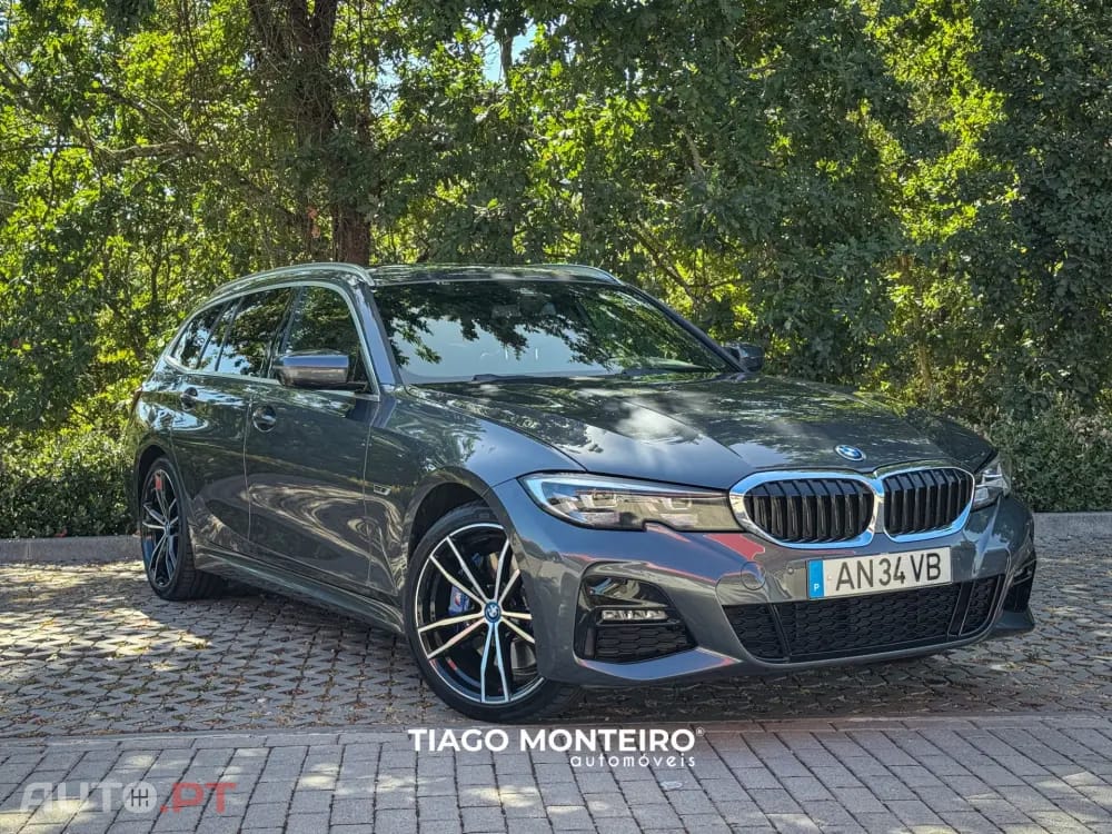 BMW 330 e Pack Desportivo M Auto