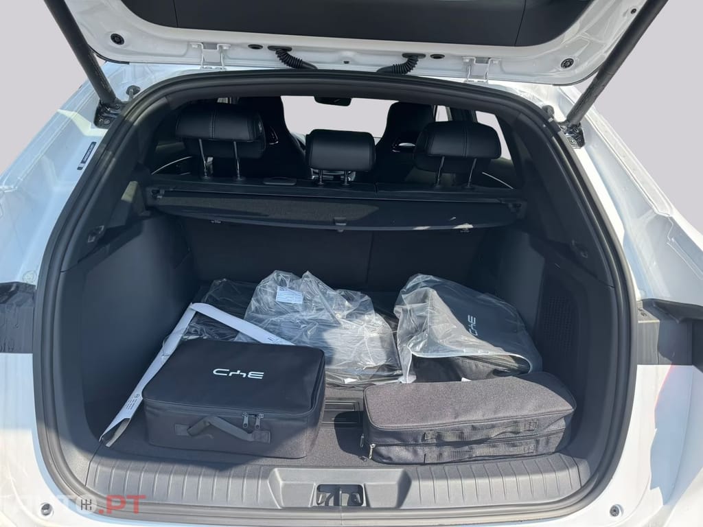 BYD Seal U DM-i PHEV I.V.A DEDUTIVEL