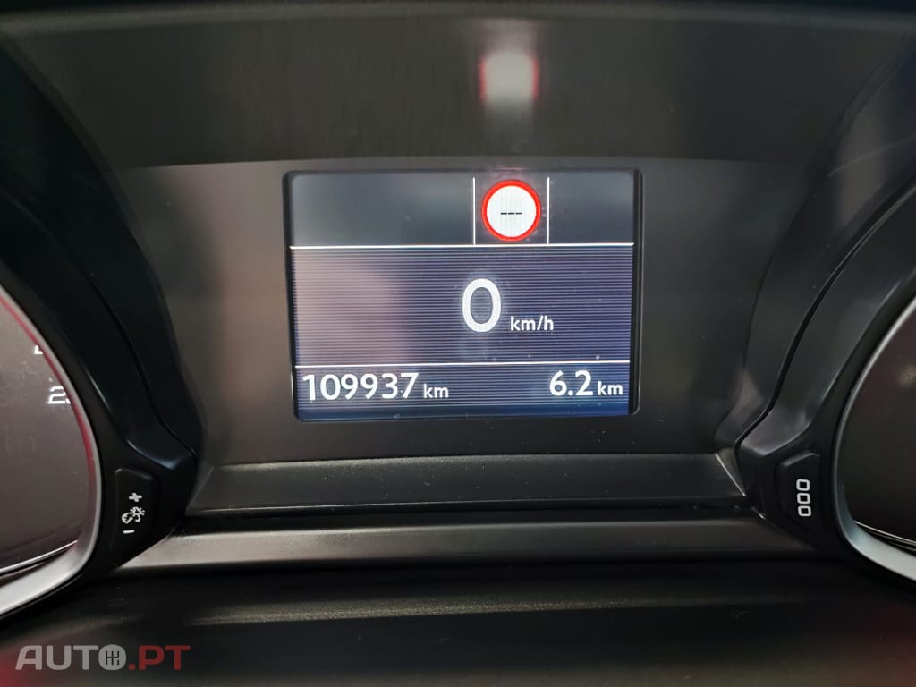 Peugeot 308 1.5 BlueHDi Allure
