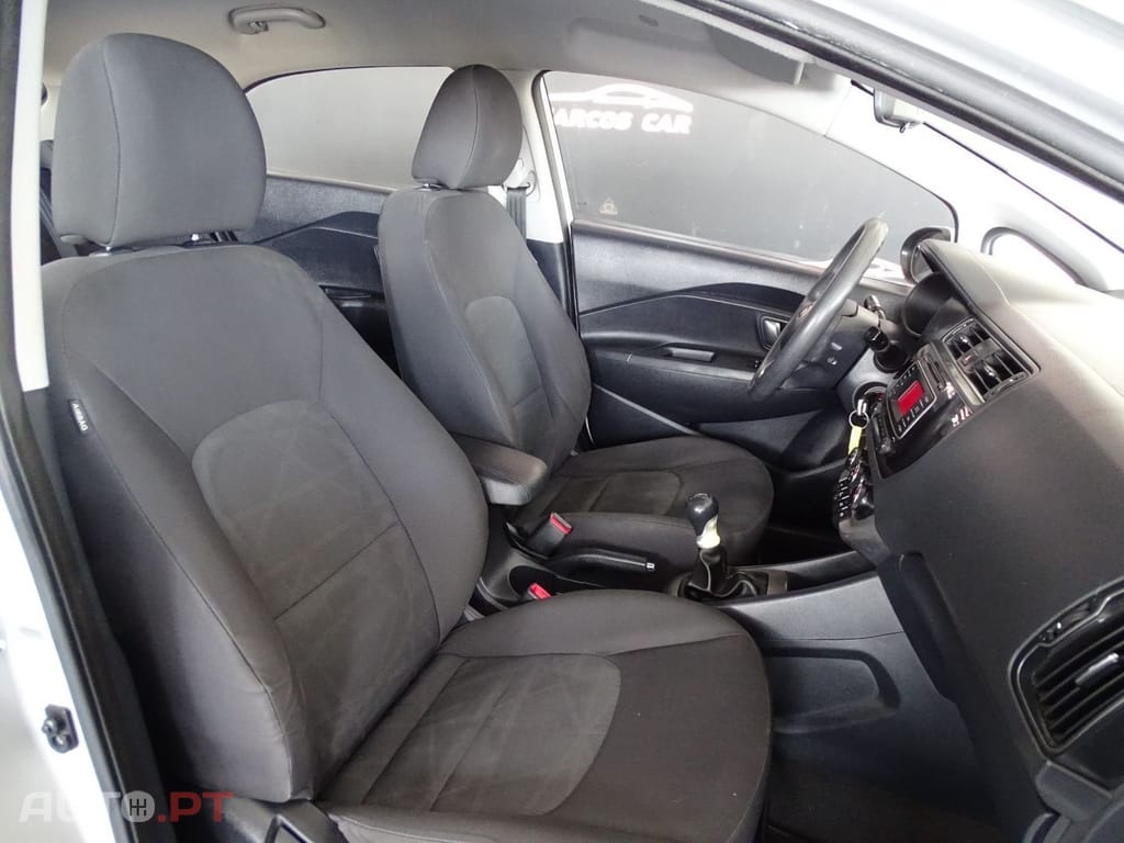 Kia Rio 1.2 CVVT LX