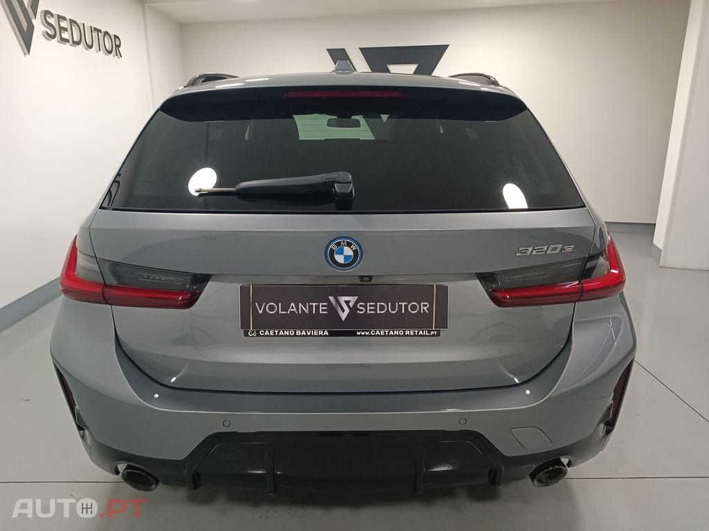 BMW 320 e Pack Desportivo M Auto