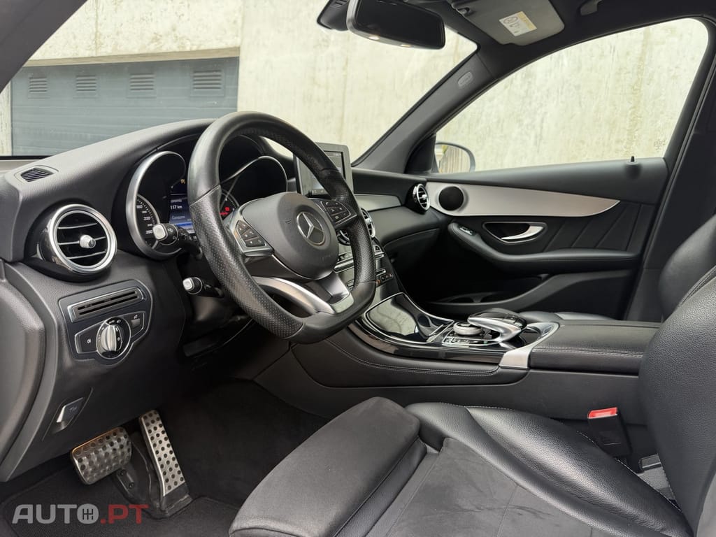 Mercedes-Benz GLC 220 d 4Matic 9G-TRONIC AMG Line