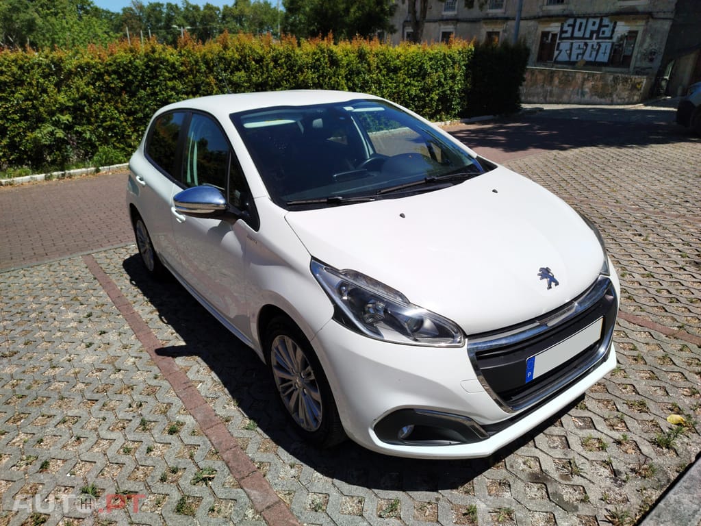 Peugeot 208 Style 1.2 Puretech