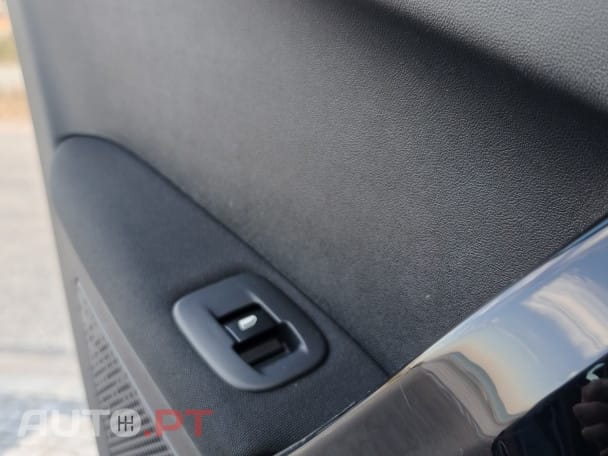Peugeot 208 1.2 PureTech Allure EAT6