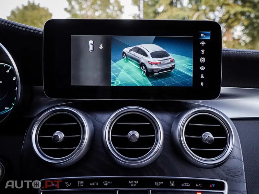 Mercedes-Benz GLC 300 de Coupe 4Matic 9G-TRONIC AMG Line