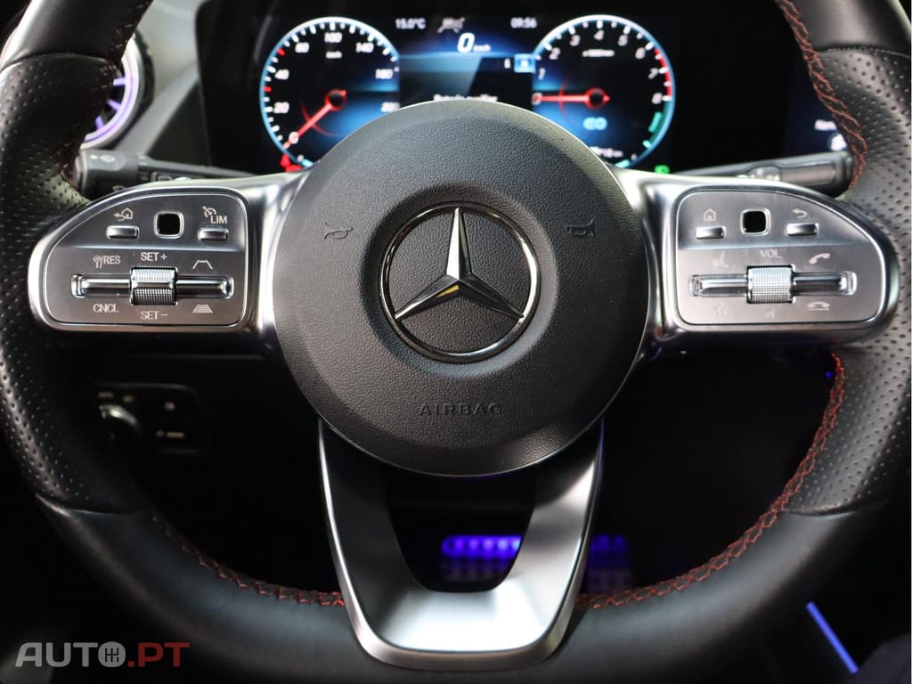 Mercedes-Benz GLA 250 e AMG LINE