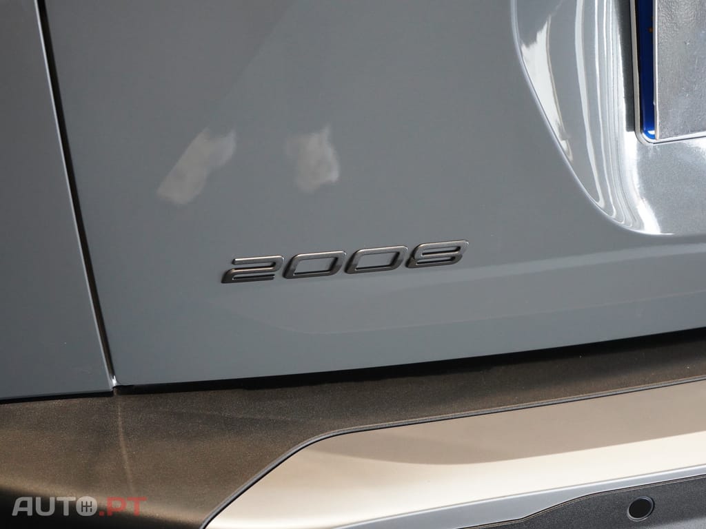 Peugeot 2008 1.2 PureTech Allure