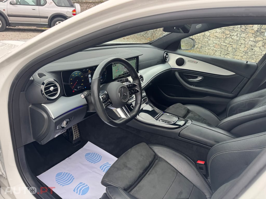 Mercedes-Benz E 300 de AMG Line