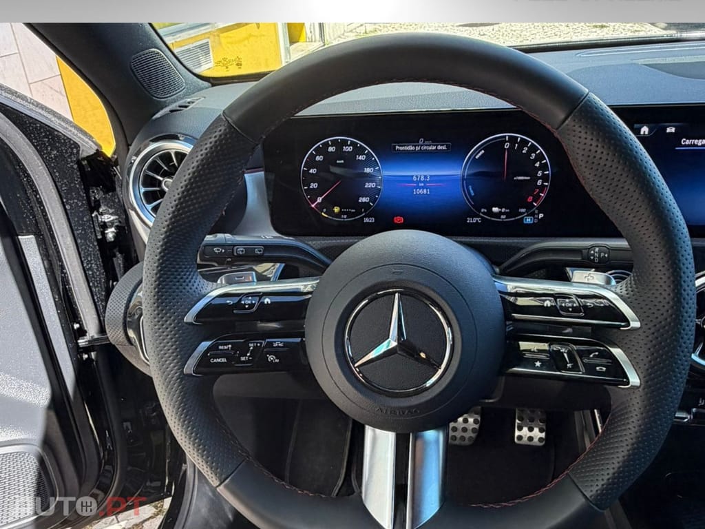 Mercedes-Benz A 250 e