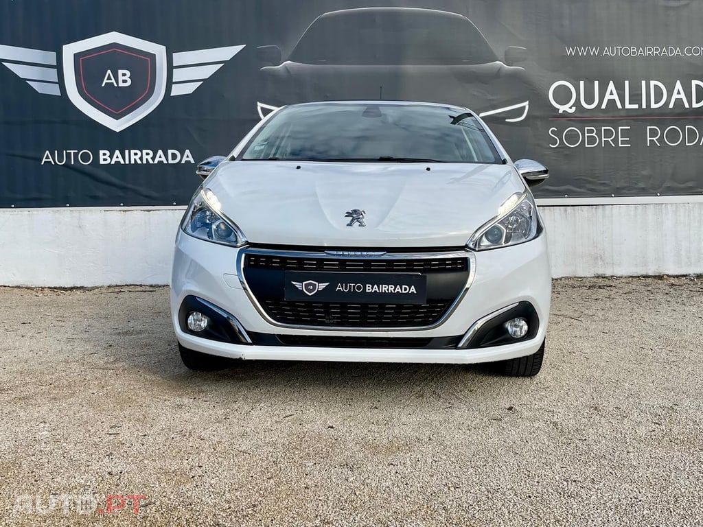 Peugeot 208 1.2 Pure Tech Allure