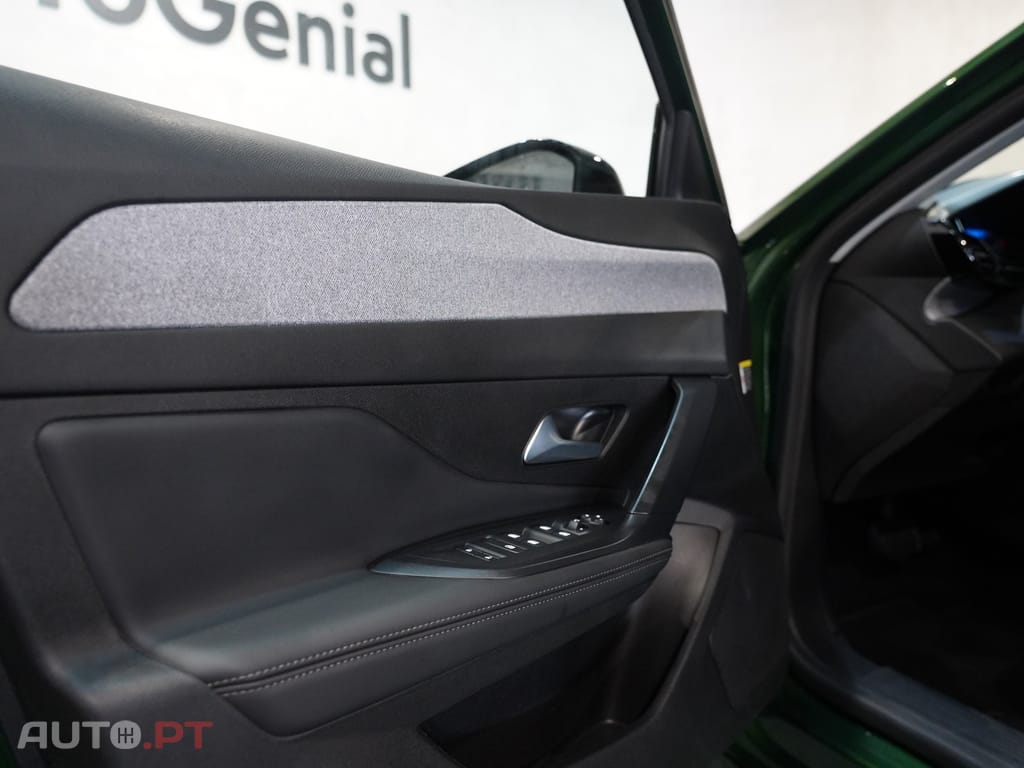 Peugeot E-308 54 kWh Allure