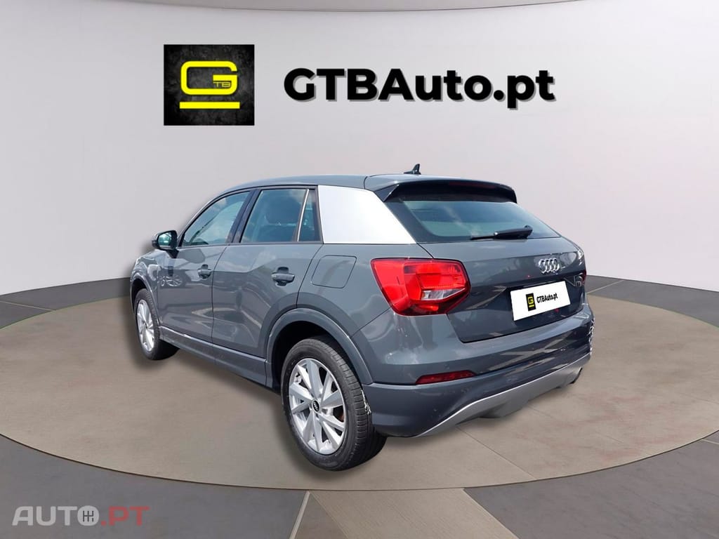Audi Q2 I.V.A DEDUTÍVEL 35 TDI Sport S tronic