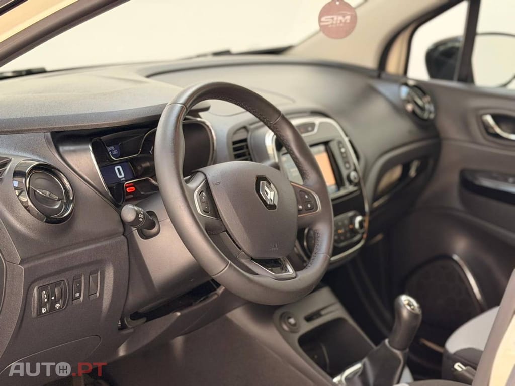 Renault Captur 0.9 TCE Exclusive