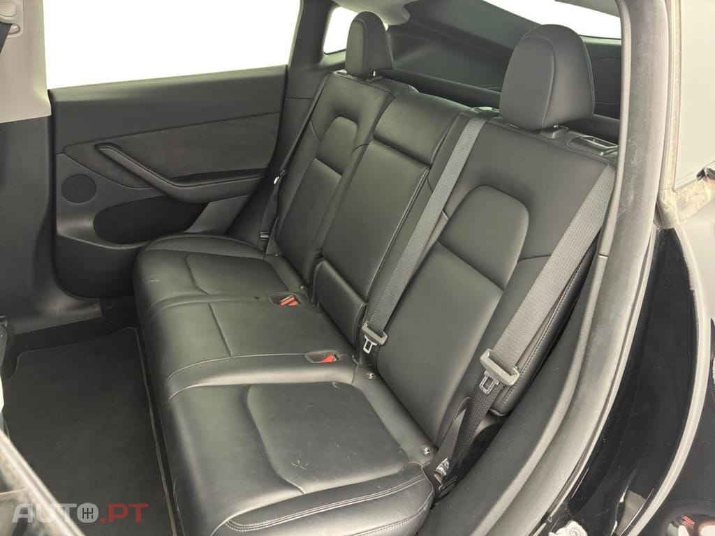 Tesla Model Y Tração Traseira