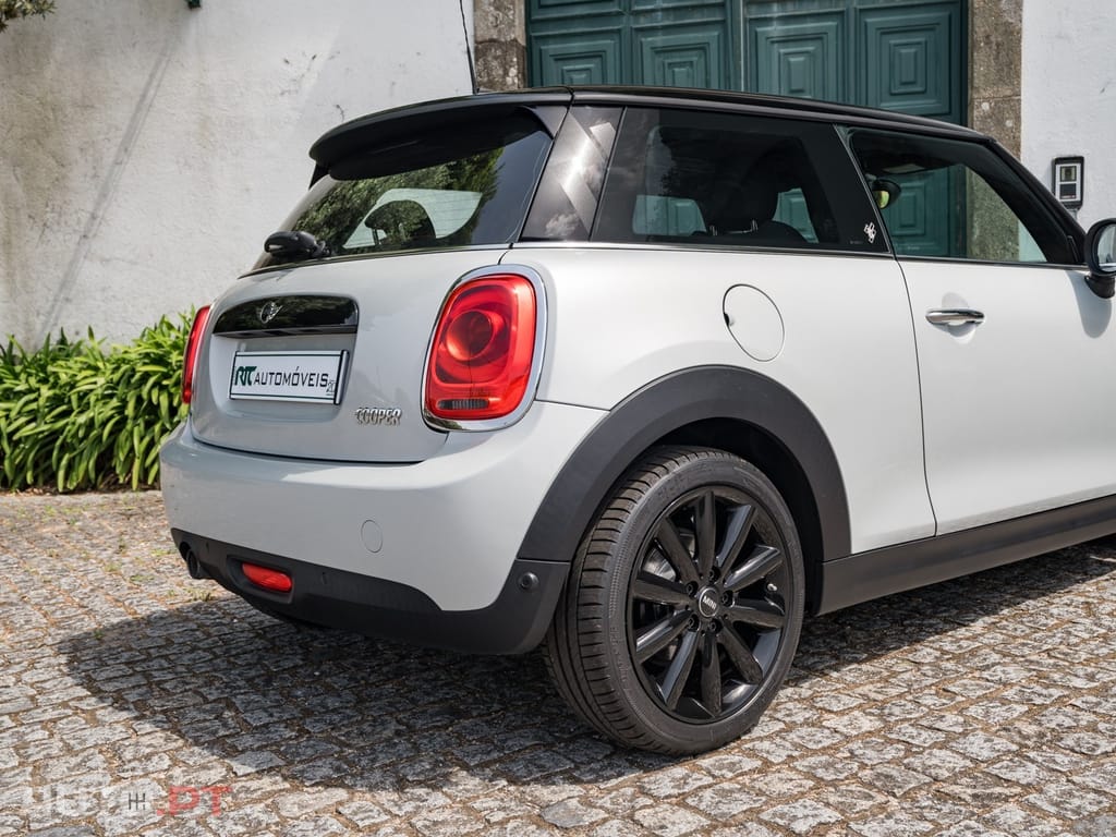 MINI Cooper Cooper Auto BlackFriars