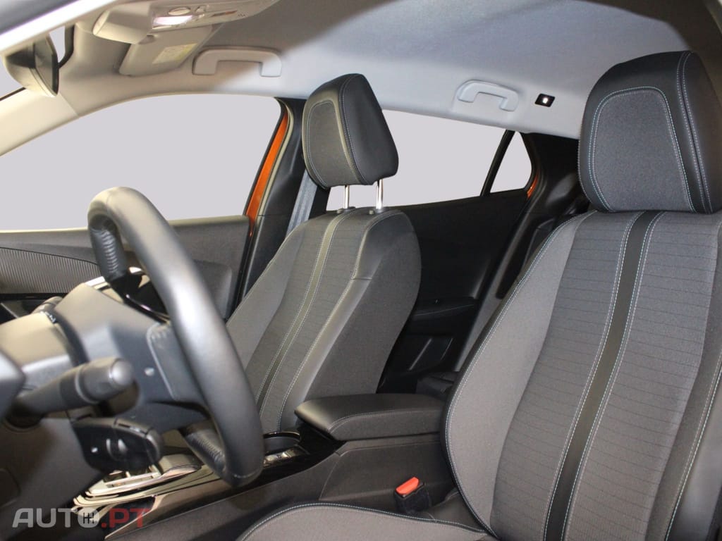 Peugeot E-2008 ALLURE PACK
